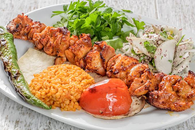 Tavuk Şiş (Terbiyeli, Terbiyesiz)